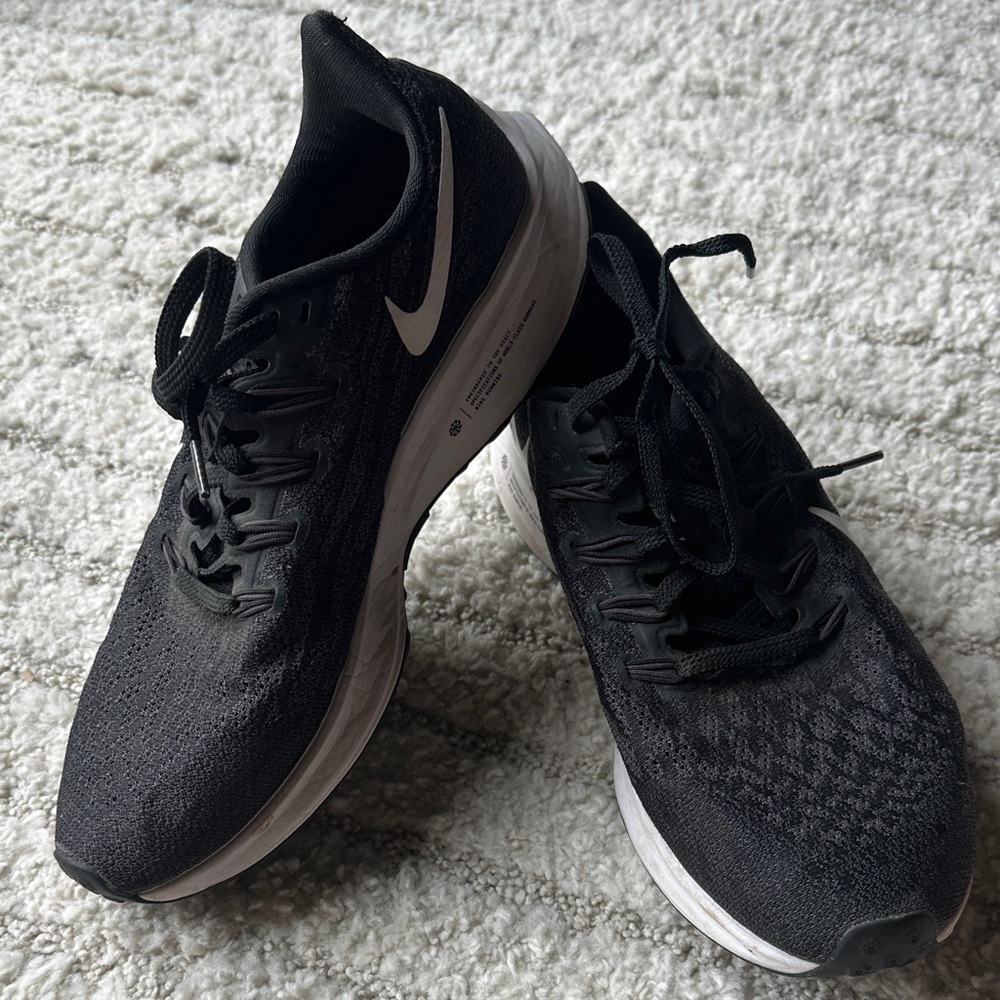 Women's Nike Zoom Pegasus 36 Black and White Athletic Shoes